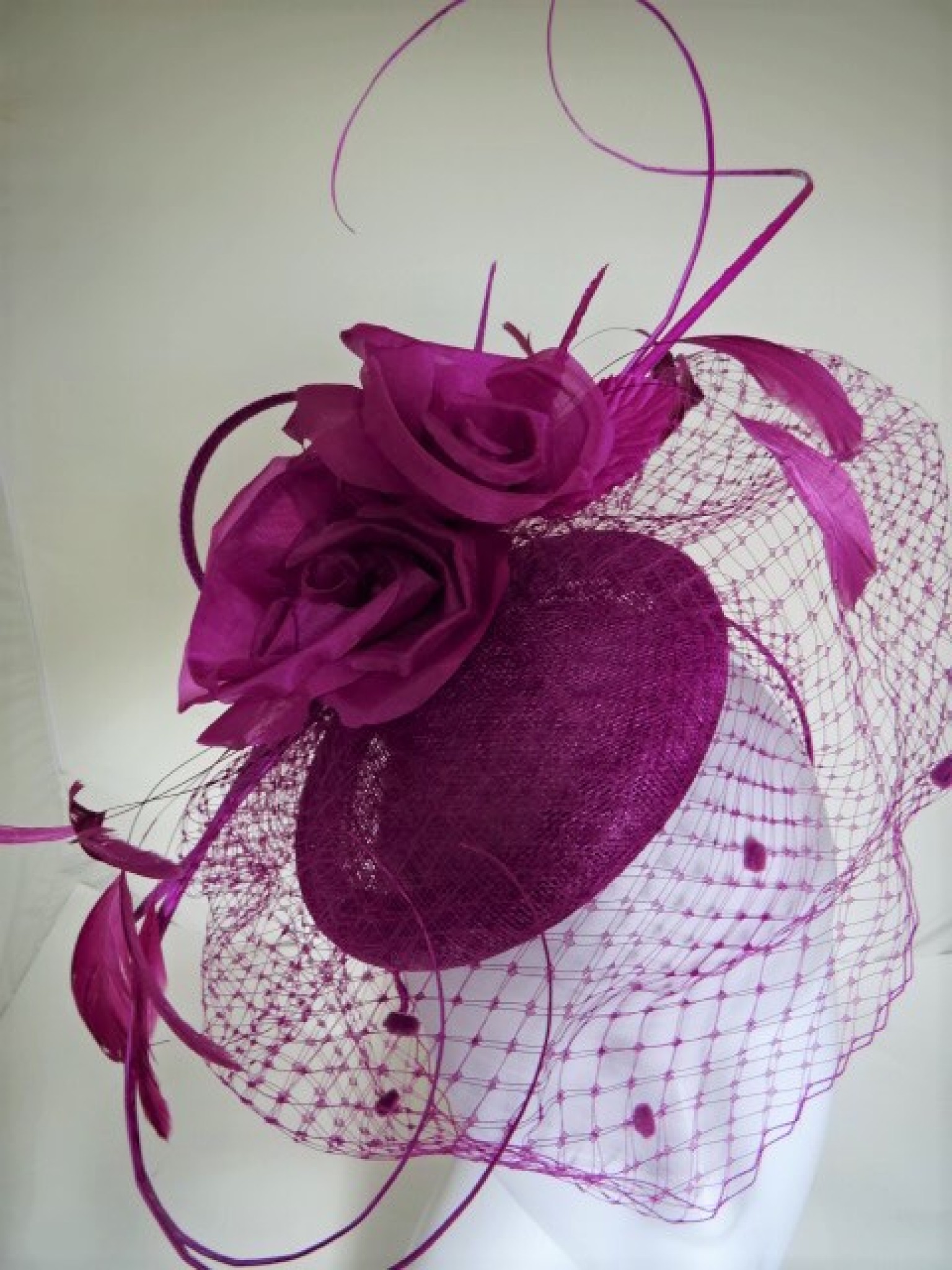 Snoxell Gwyther - Fascinator (Magenta 