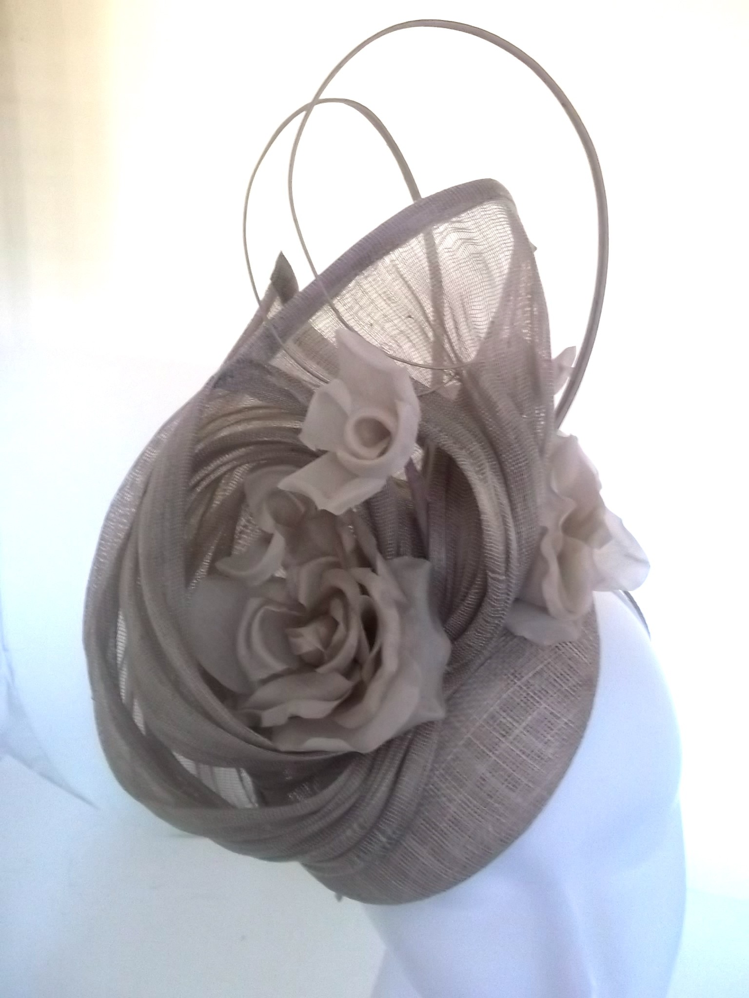 Snoxell Gwyther - Fascinator 